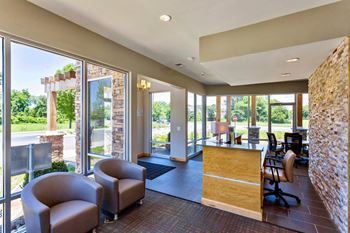 Lobby lounge